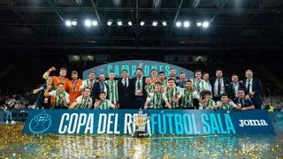 El Betis alza su primer título nacional con la Copa del Rey