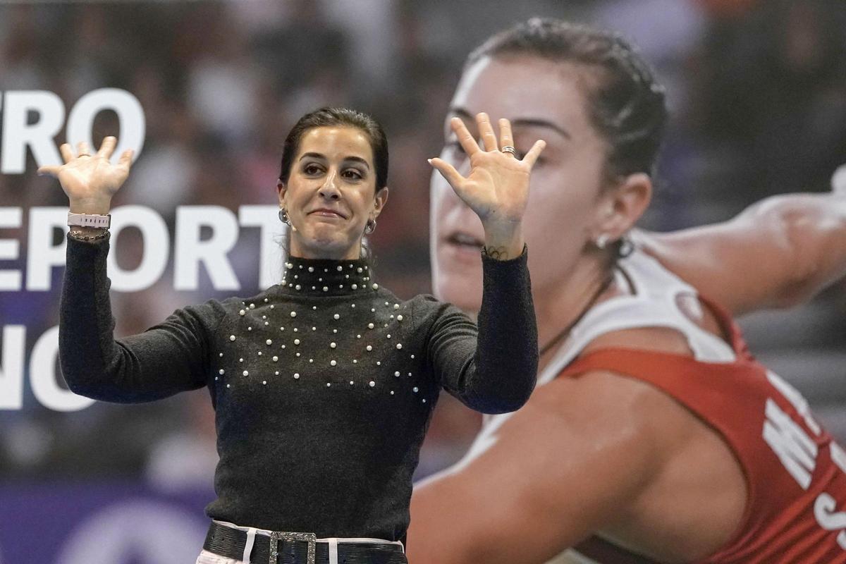 ENCUENTRO CAROLINA MARÍN