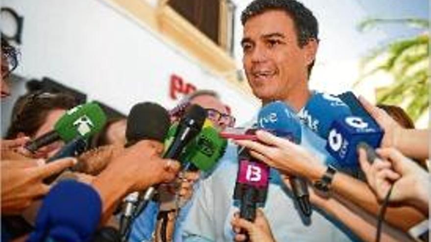 Sánchez reafirma el seu «no» i lamenta la «poca talla política»