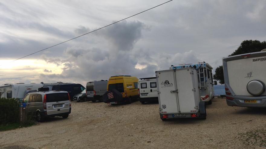 El turismo de caravanas no teme a las nubes en Xàbia