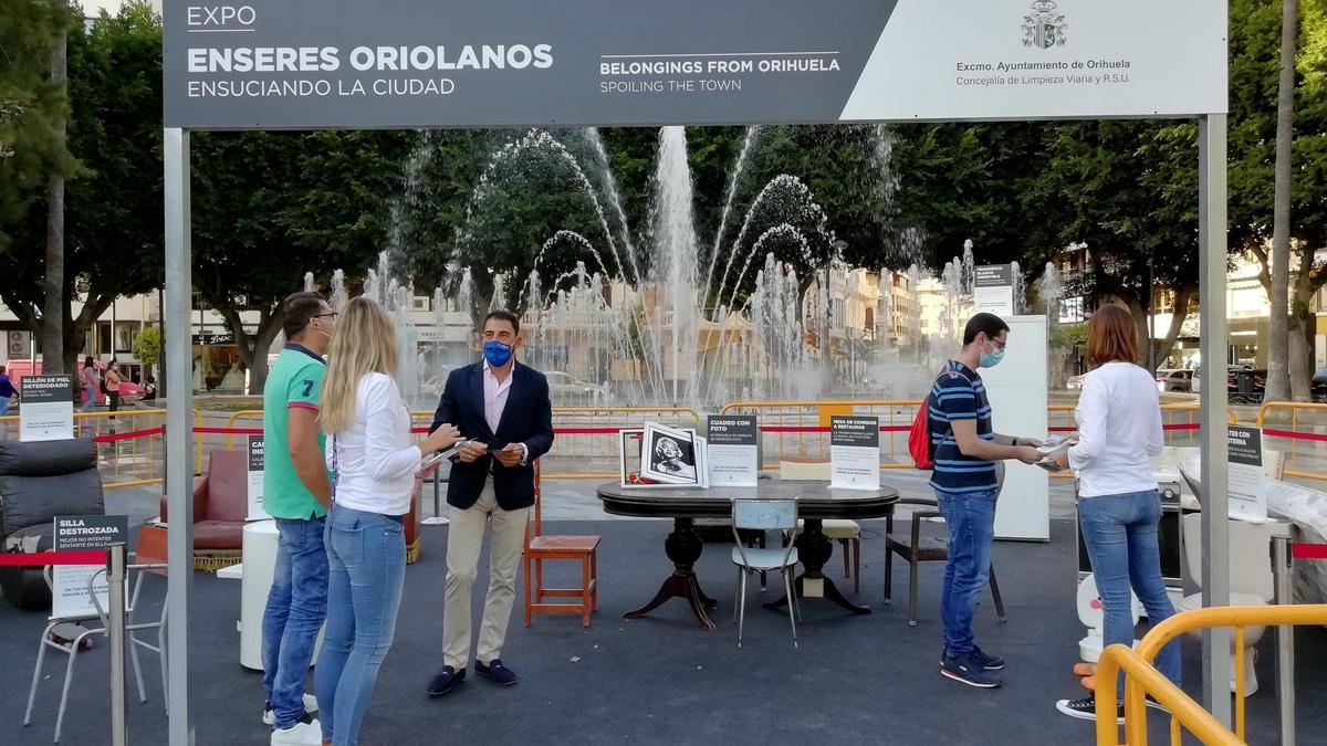 &quot;Museo de Enseres&quot;: Ensuciando la ciudad de Orihuela