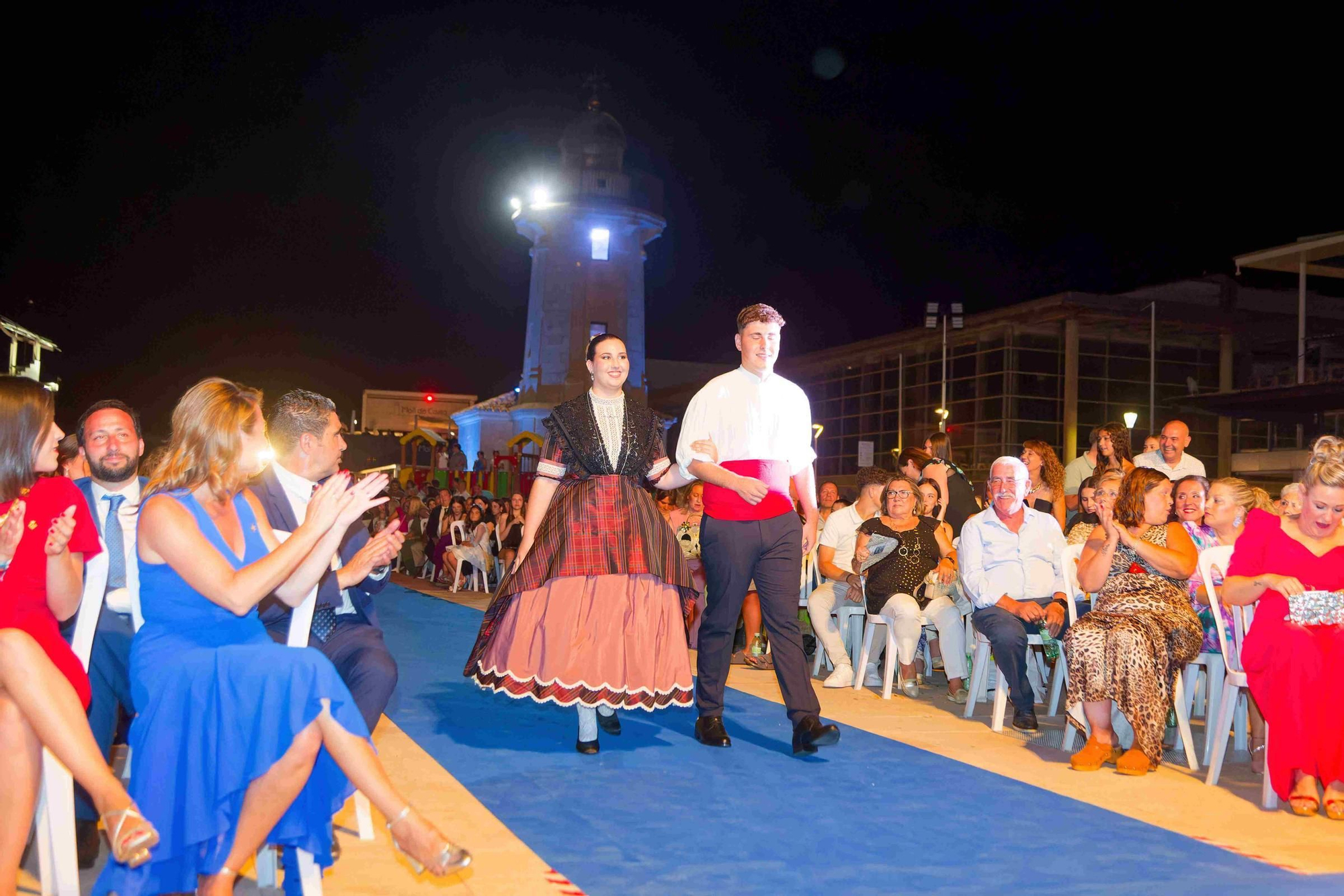 Emotiva presentación de las reinas de las fiestas de Sant Pere 2025