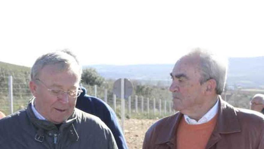 José Ramos (izquierda) y Jesús Lira, alcaldes de Tábara y Fonfría.