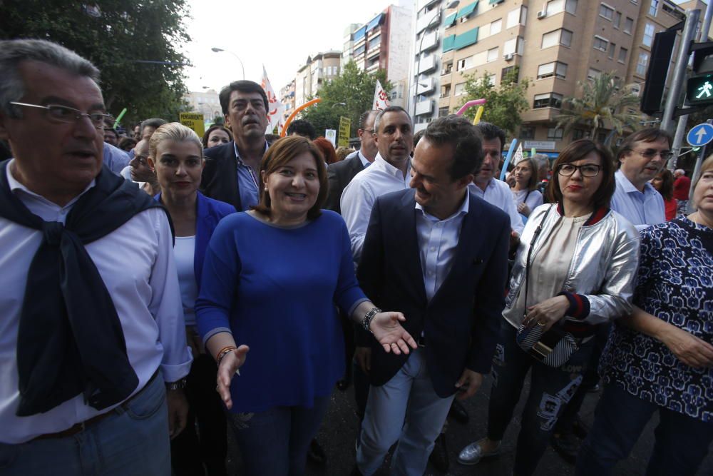 Los padres insisten en que se paralice el decreto y reclaman poder elegir la lengua vehicular en la que aprendan sus hijos