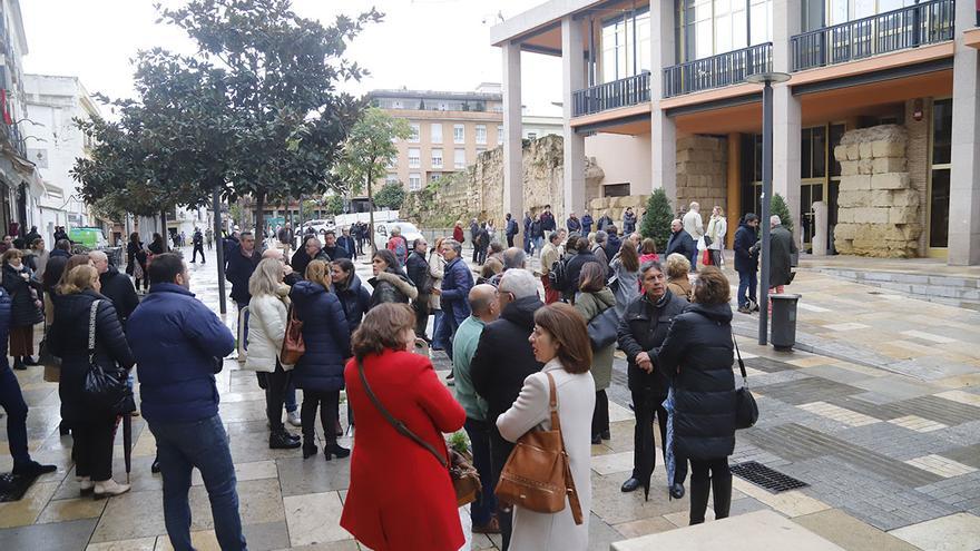 Los empleados del Ayuntamiento de Córdoba podrán teletrabajar un día a la semana y reducir la jornada laboral por el calor