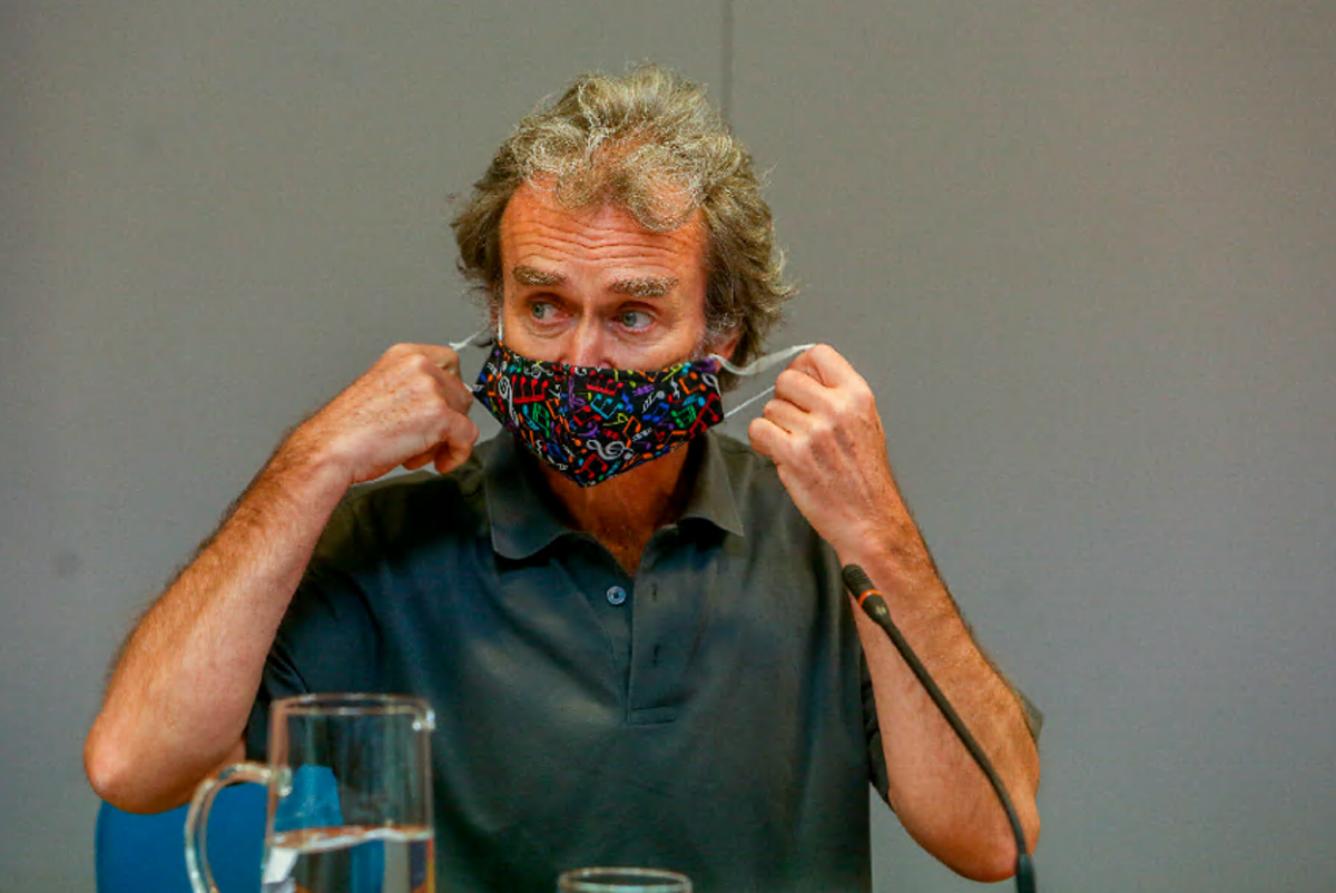 Simón: «Les mesures no són per restringir drets, sinó per controlar la malaltia» Simón: «Les mesures no són per restringir drets, sinó per controlar la malaltia»
