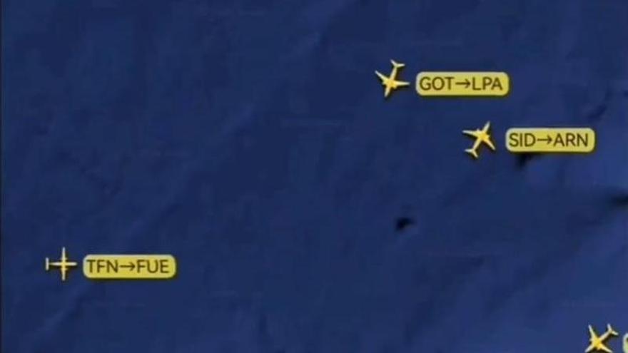 Aterriza en Gran Canaria un vuelo con un pasajero en estado grave