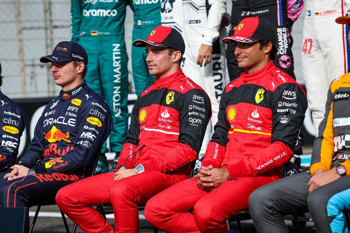 Charles Leclerc y Carlos Sainz