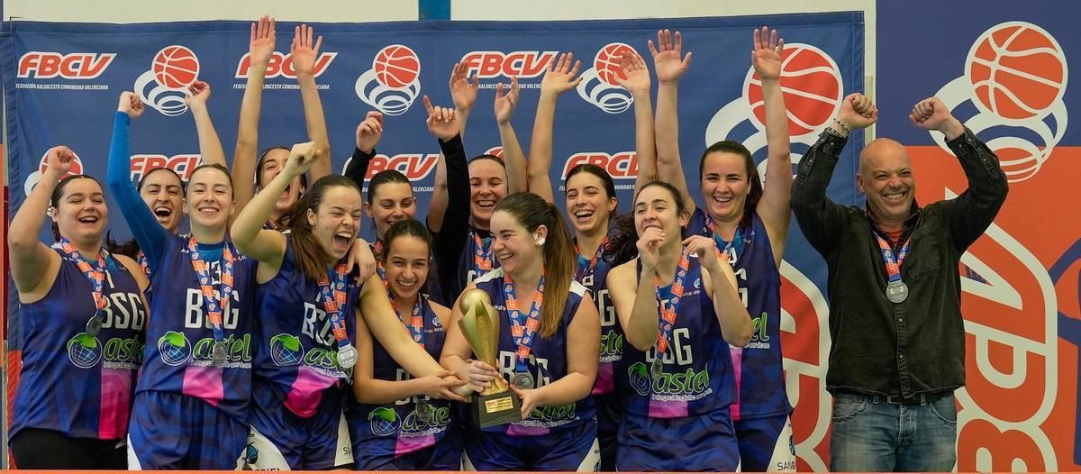 El sénior femenino tras ganar la Copa autonómica