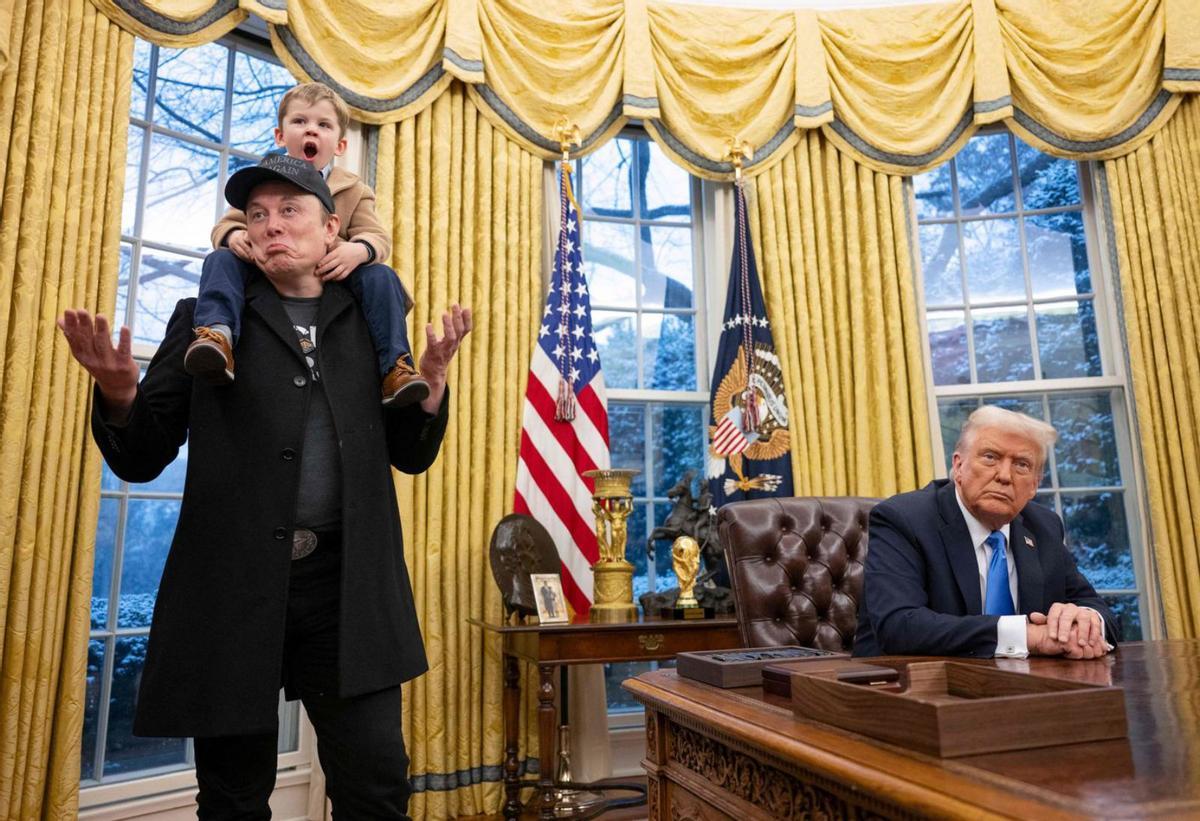 El nou imperialisme de Trump manté la democràcia en suspens