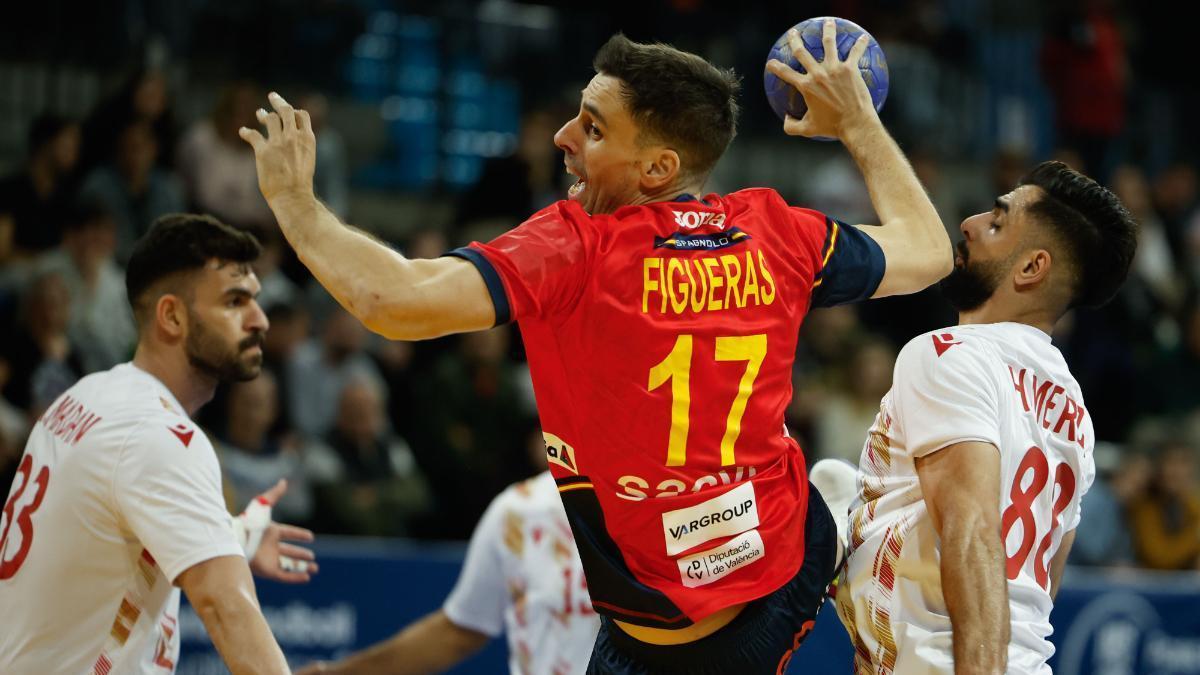 Adrià Figueras, durante el partido ante Bahréin en el Palau d'Esports de Granollers.