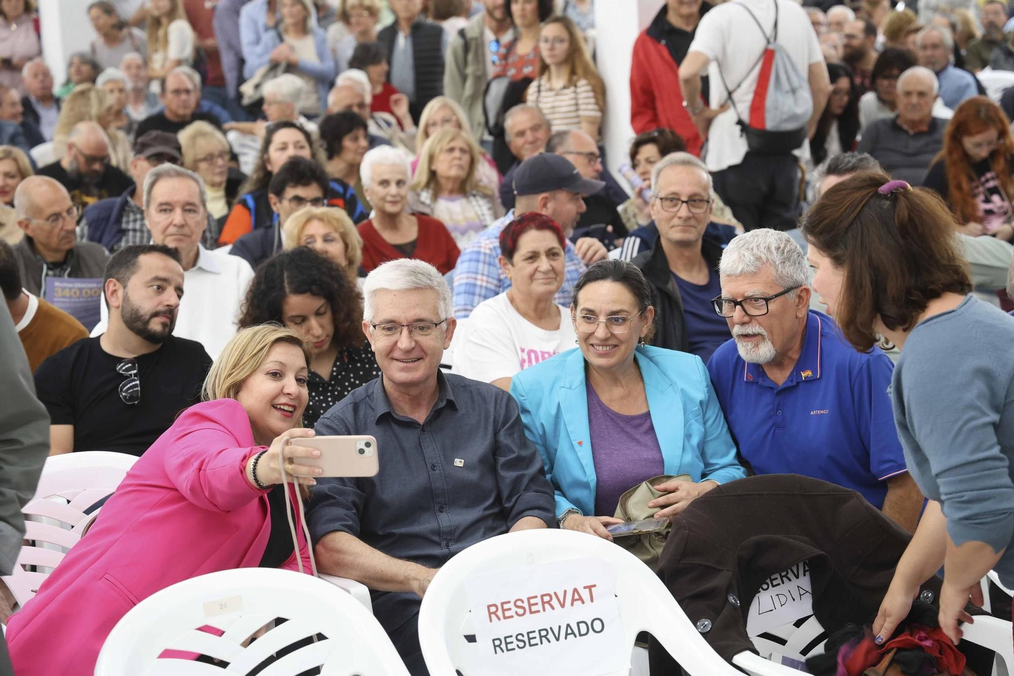 Yolanda Díaz hace campaña por Unides Podemos en Alicante