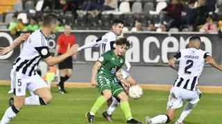 SIgue en directo el Badajoz-Deportivo