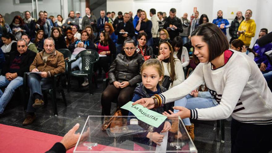 En el sorteo hubo representantes de todos los grupos.