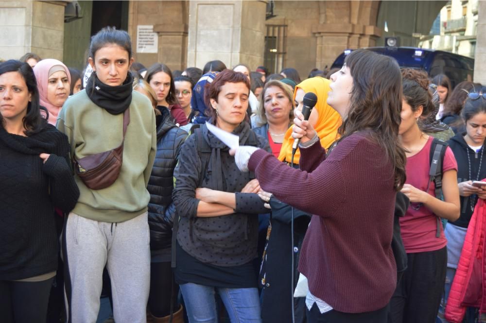 Passacarrers del 8-M a Manresa