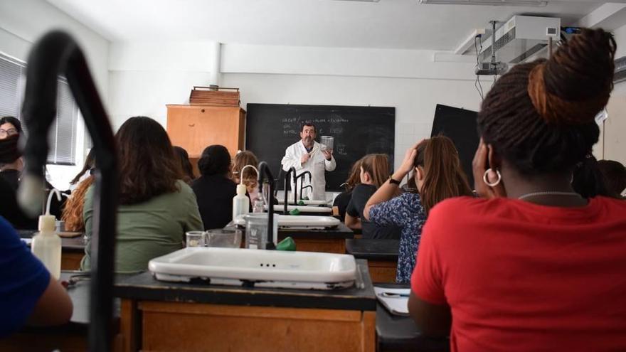 Unos 80 centros de ESO y de Bachillerato impartirán enseñanza plurilingüe