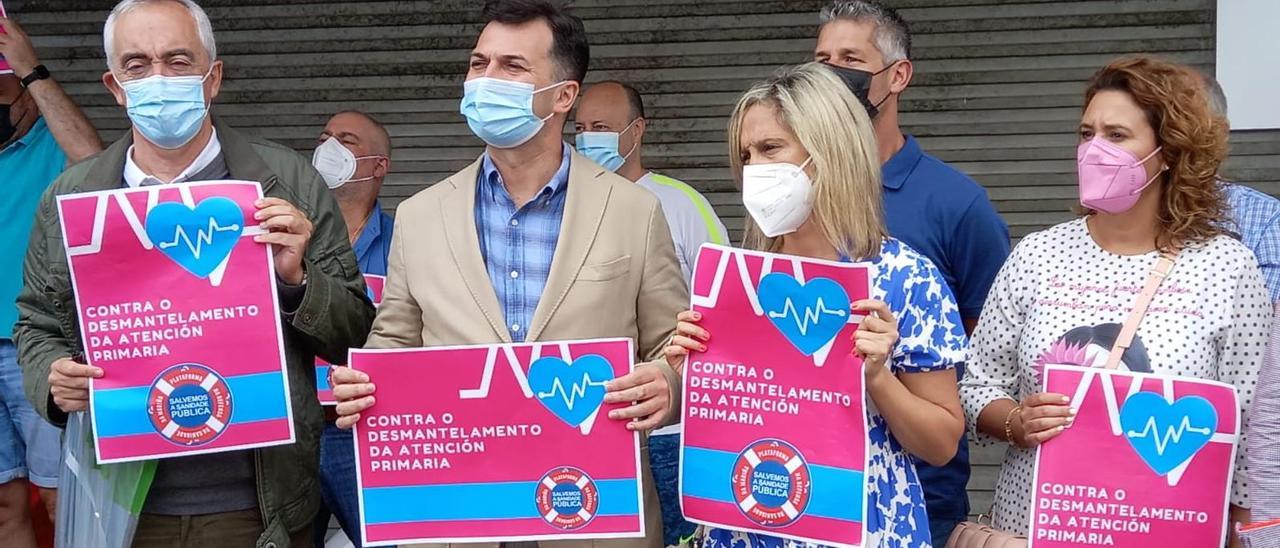 Caballero participó ayer en protesta en Viveiro