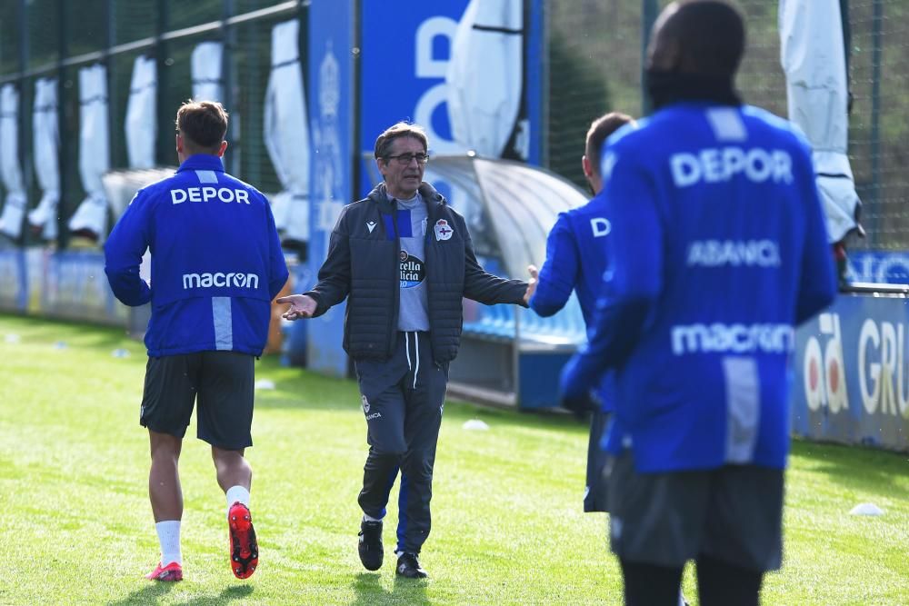 El Dépor recupera a Merino para recibir al Girona