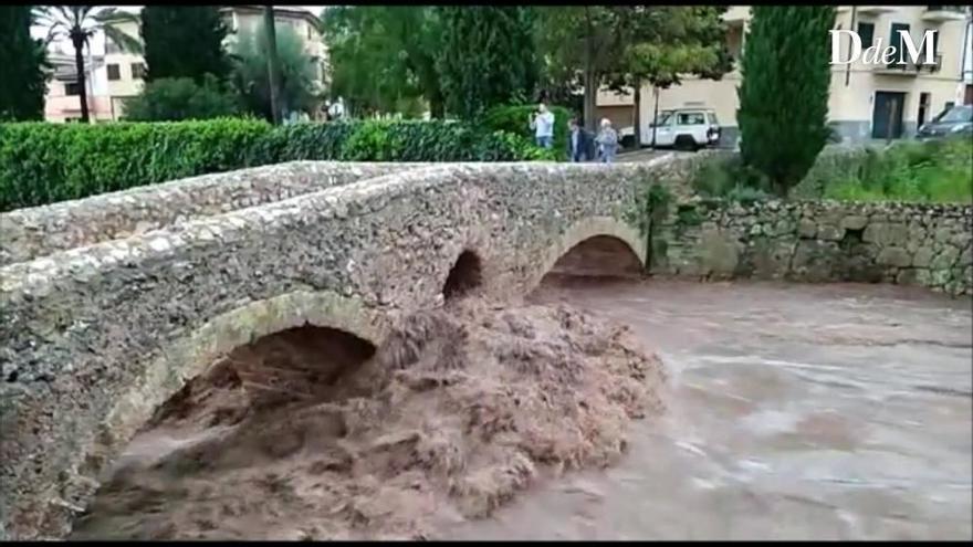 Pollença incomunicada por las fuertes lluvias