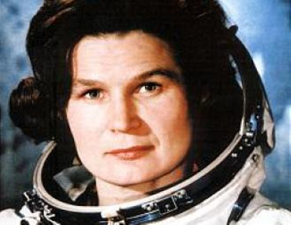 La primera mujer que voló al espacio cumple 80 años