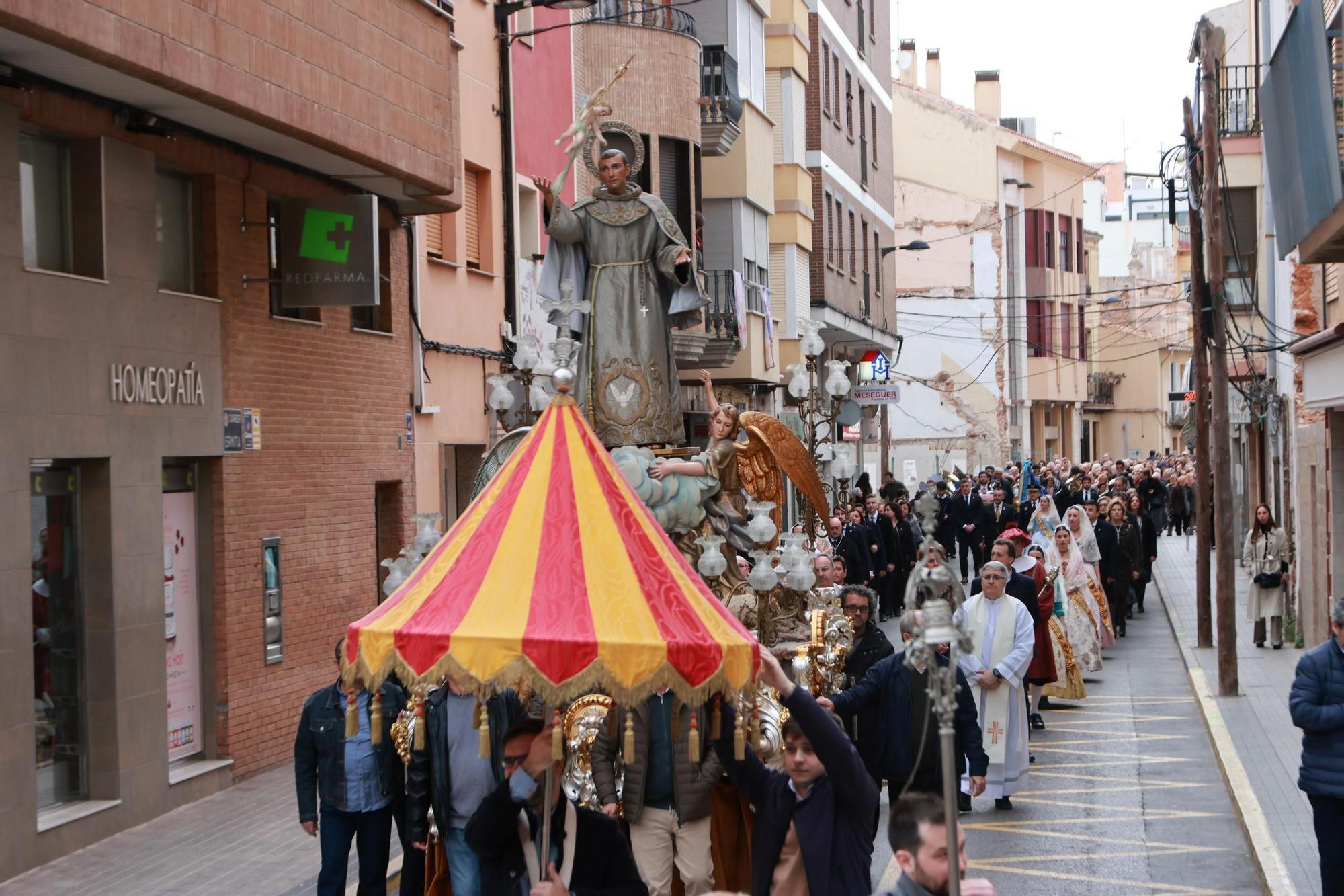 Galería I Todas las imágenes de la procesión por el 750º aniversario de la arciprestal de Vila-real