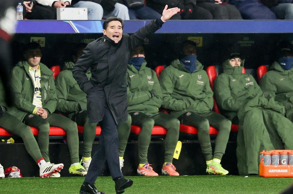 Marcelino, con gesto de desesperación en Leverkusen