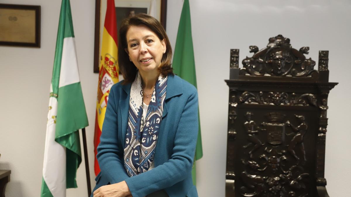 La decana de la Facultad de Veterinaria, Rosario Moyano.