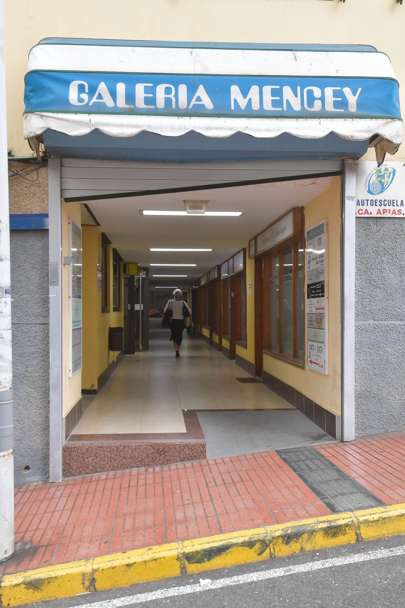 Terrazas y locales comerciales en La Garita (Telde)