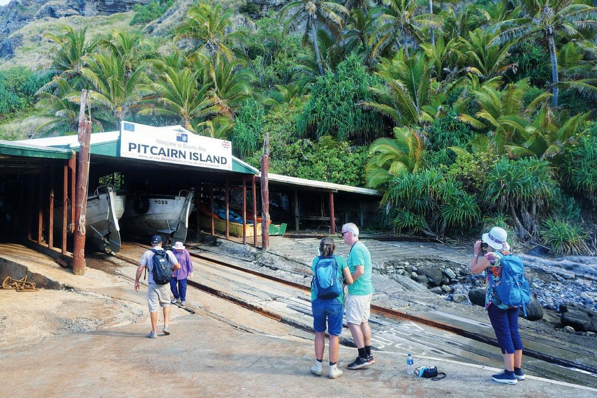 Islas Pitcairn, Pacífico Sur