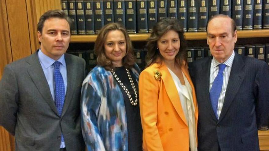 Demanda contra la adopción de las hermanas Álvarez, principales accionistas de El Corte Inglés
