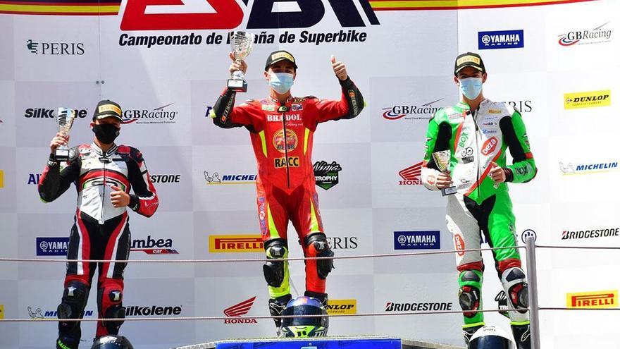 Podio y caída de Ángel Heredia en Montmeló