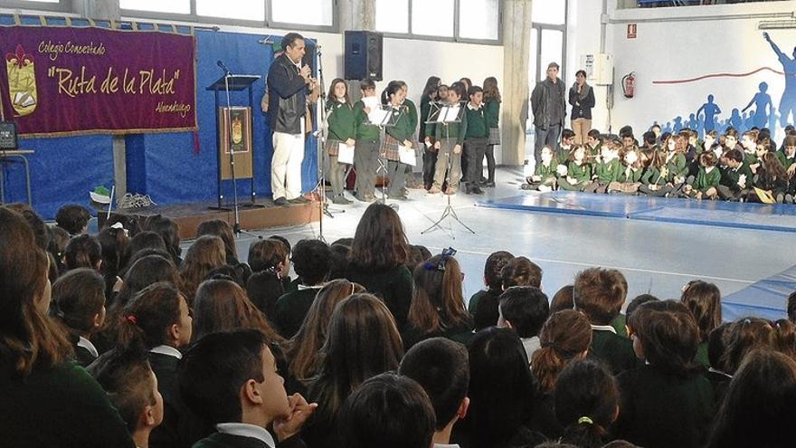 El Ayuntamiento de Almendralejo repartirá 30.000 euros en becas para alumnos