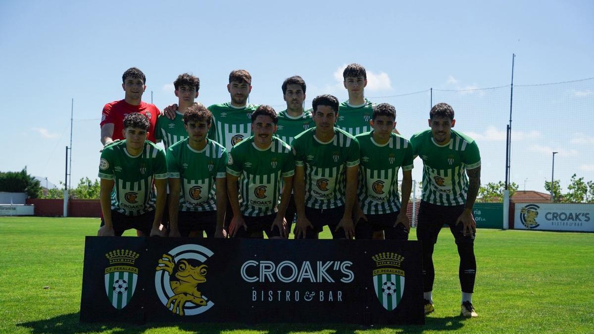 L'onze del Peralada en l'últim partit de la temporada.