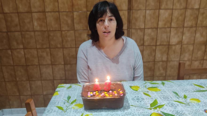 Una madre gallega con cáncer logra 45.000 firmas para adelantar el cribado: «Para mí es tarde, pero ojalá no lo sea para otras»