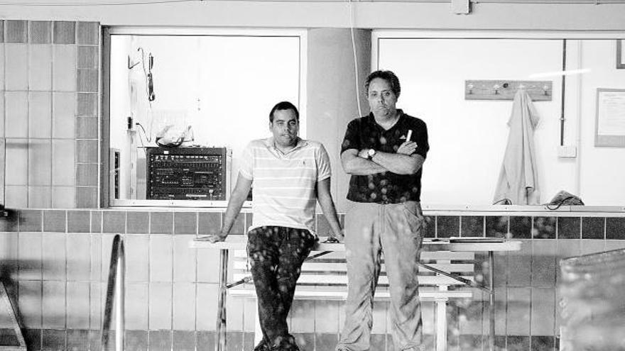 Por la izquierda, Pablo Saavedra y Xavier Torrallardona, durante un entrenamiento del equipo absoluto./ lne