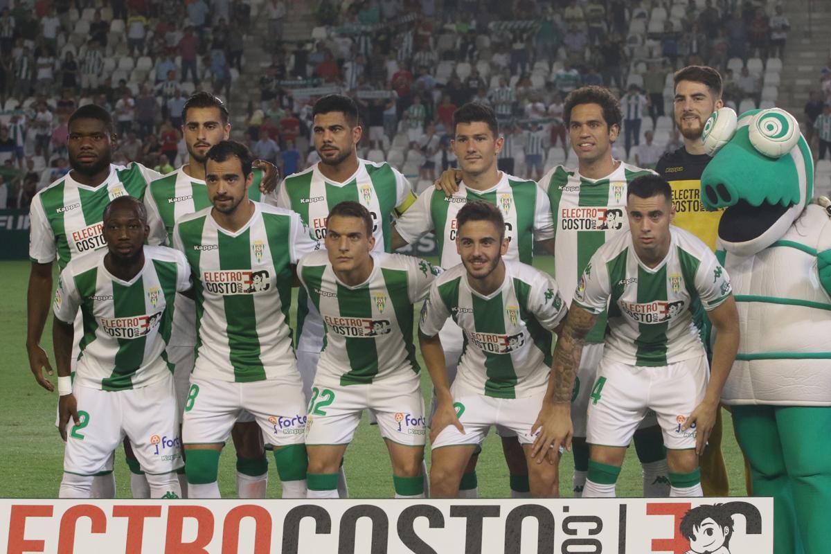 Las imáges del encuentro de Copa del Rey entre el Córdoba C.F. y el Nástic