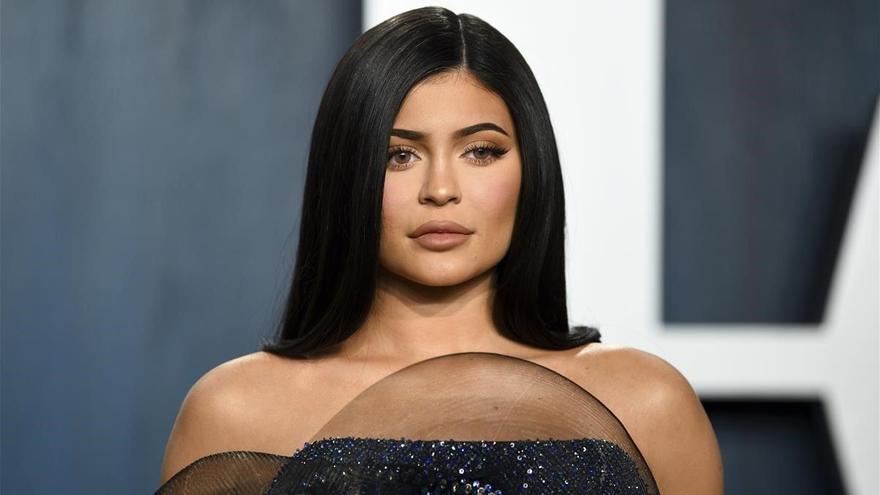 Forbes quita el título de &quot;milmillonaria&quot; a Kylie Jenner por sus &quot;mentiras&quot;