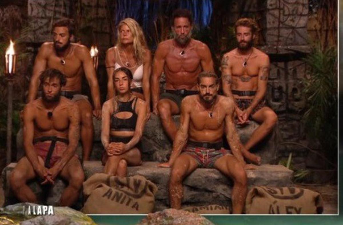 ACUSACIONES ESCASSI A MONTOYA SUPERVIVIENTES TELECINCO | Tensión sin  precedentes en Supervivientes: violencia, ansiedad y un comunicado urgente