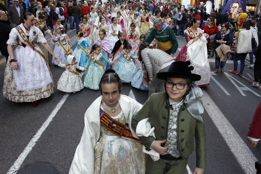 Ambiente fallero en las calles de València