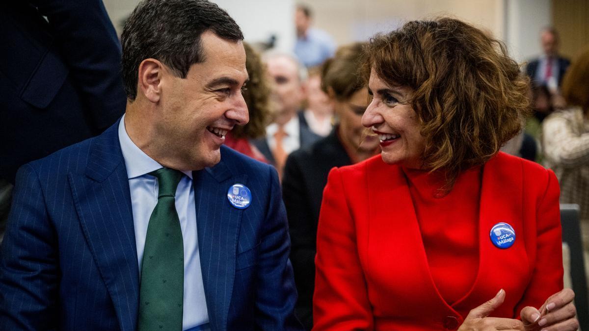 Juanma Moreno y María Jesús Montero