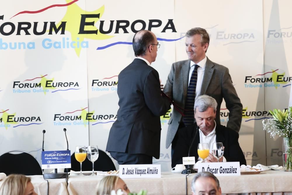 El conselleiro de Sanidade asiste a un desayuno informativo de Nueva Economía Forum Europa en el que también estuvo Alfonso Rueda.