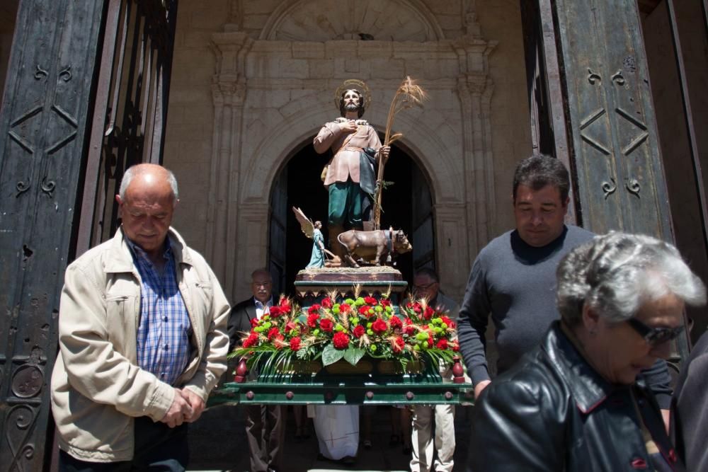 Celebración de San Isidro en Corrales del Vino