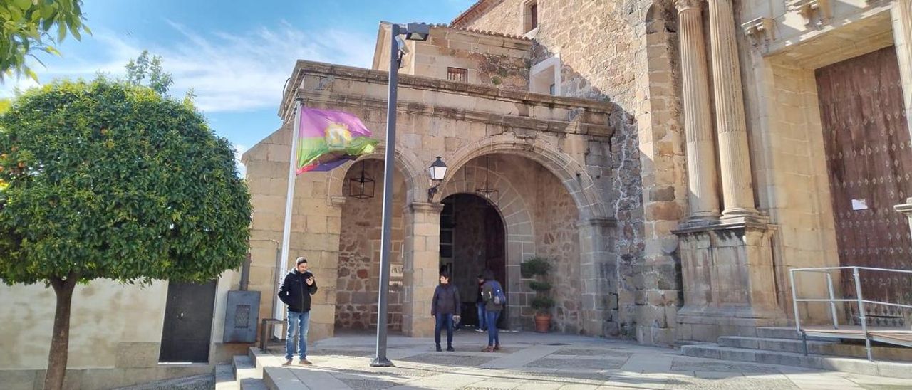 Parador de turismo de Plasencia, donde será el enlace de un nieto de Ruiz-Mateos y una placentina.