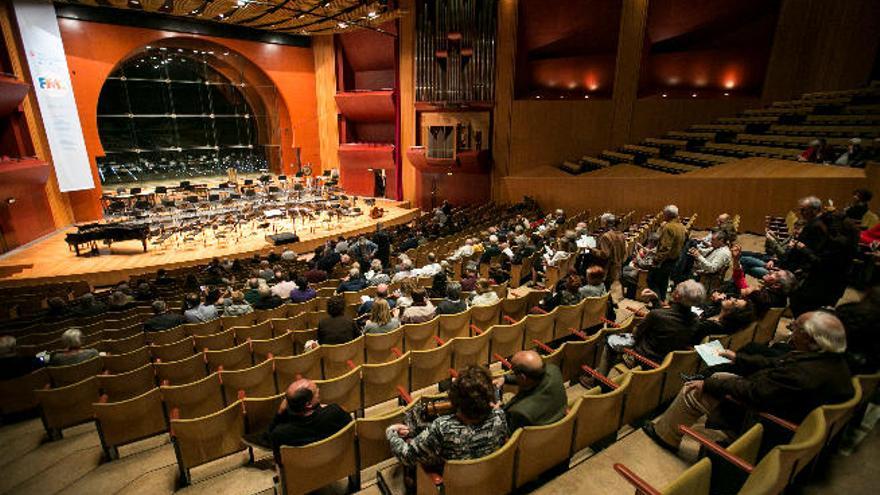 Imagen del estado de la platea del Alfredo Kraus antes del concierto.