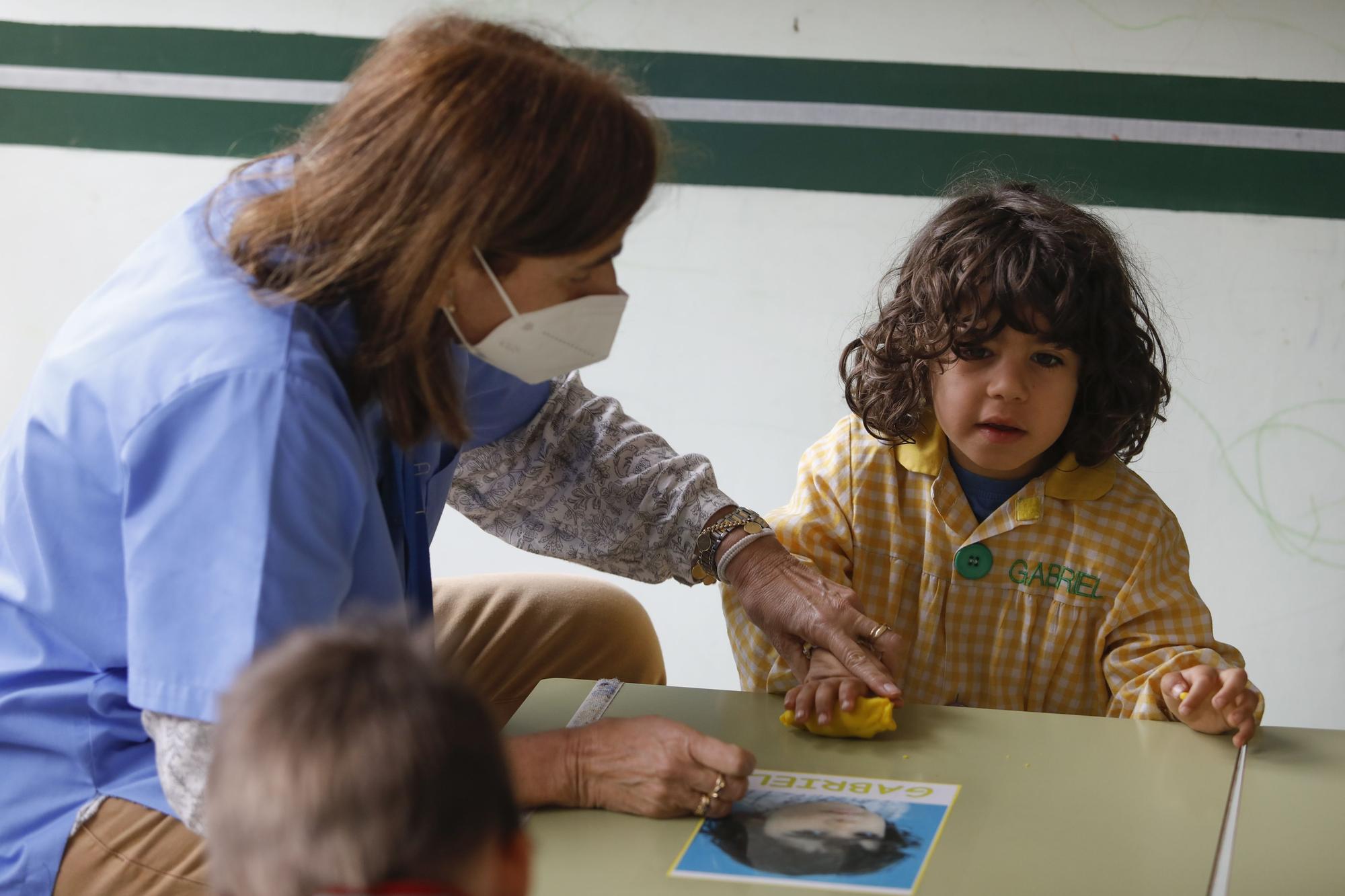 Un día en el colegio de educación especial de Latores