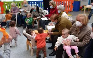 La ilusión del encuentro con sus otros ‘nietos’ en A Coruña