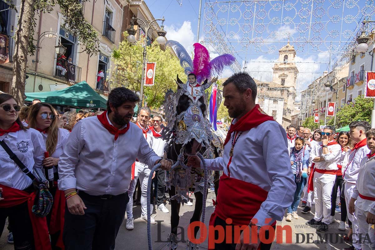 Recorrido Caballos del Vino día dos de mayo en Caravaca