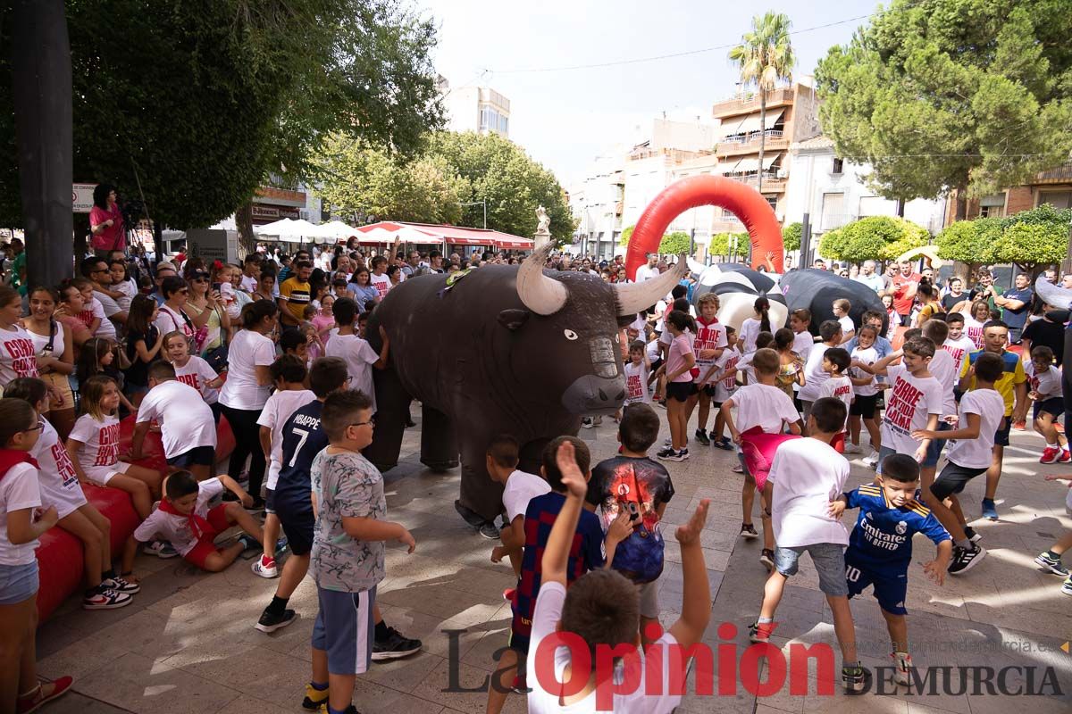 Chupinazo y encierro chico en Calasparra