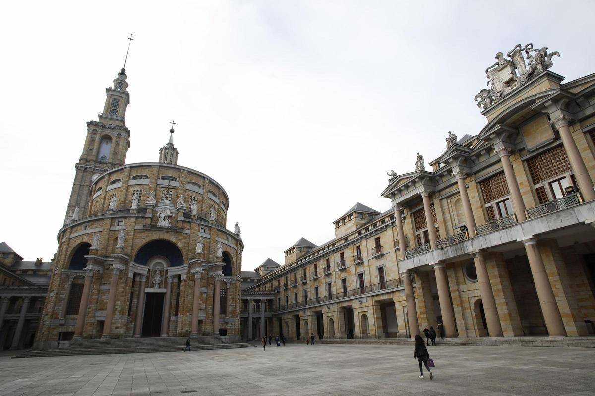 Vista de la Universidad Laboral.