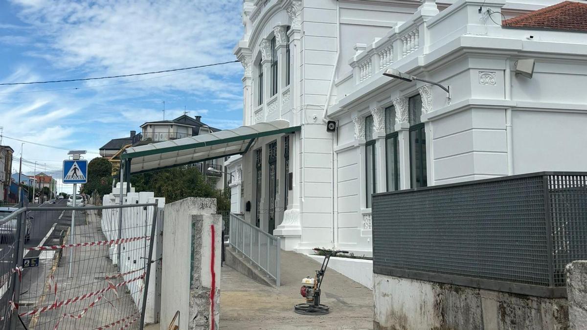 Obras de pintado del Sada e Contornos.